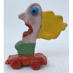 Bilist i r�d bil, skulptur, H.11 cm