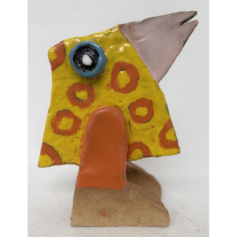 Bredn�b med orange ben, skulptur, ca. 18x21 cm