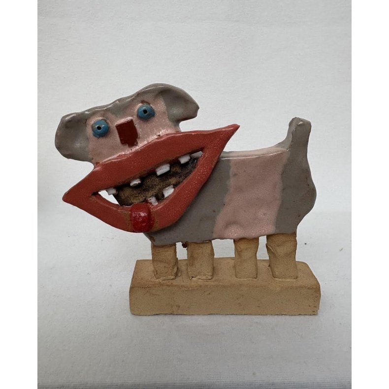 Lyserdgr grinehund, skulptur, H.15 cm