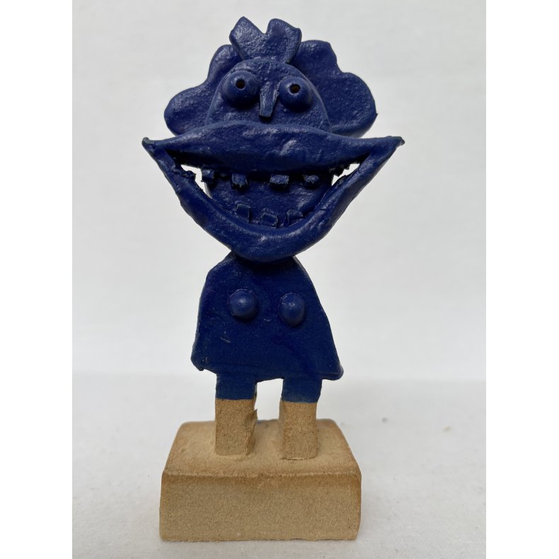 Bl grinepige, skulptur, ca. H.15 cm