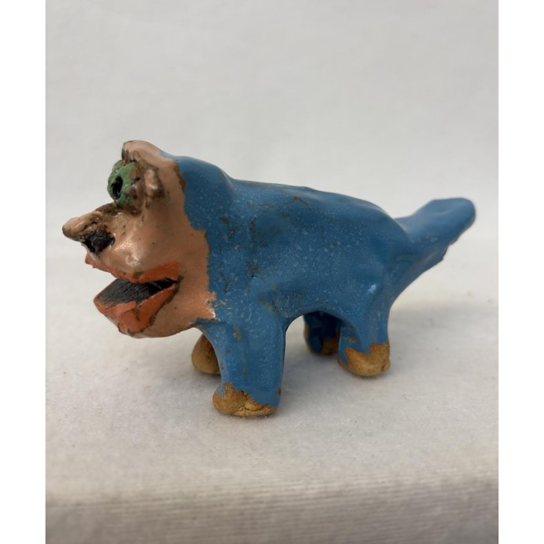 Dyr i bl�t, skulptur, 6x12 cm