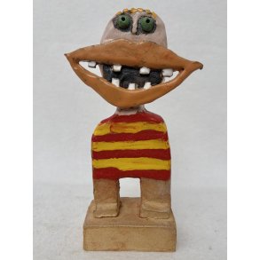 Grinedreng med striber, skulptur, ca. 23 cm